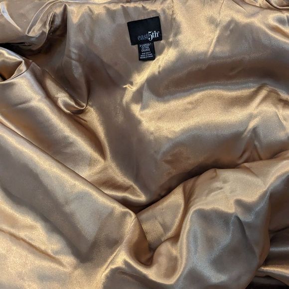 East 5th Hooded White Faux Fur Coat - Picture 9 of 9